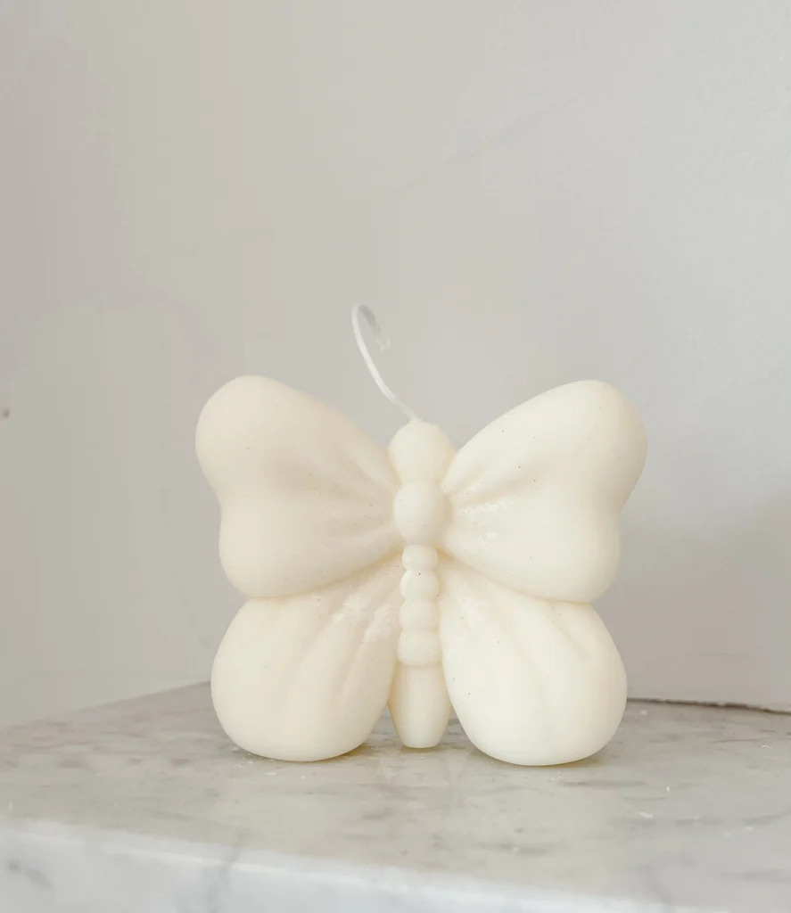 Drugelio formos dekoratyvinė žvakė Butterfly Candle